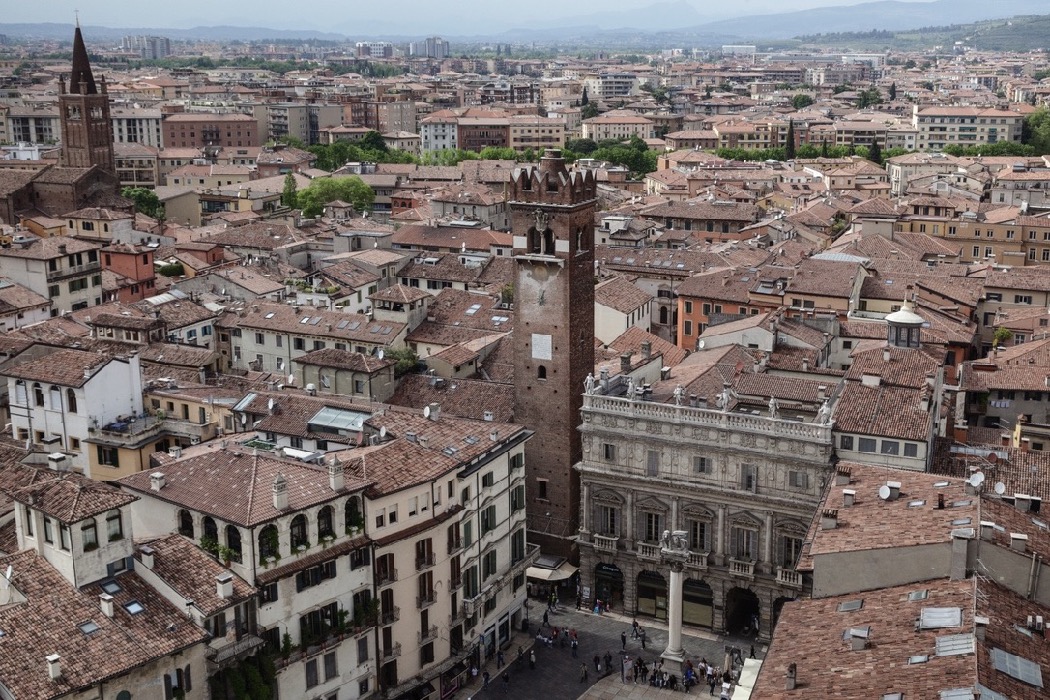 Piazza delle Erbe Verona