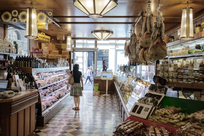 Tamburini, an old Bolognese delicatessen